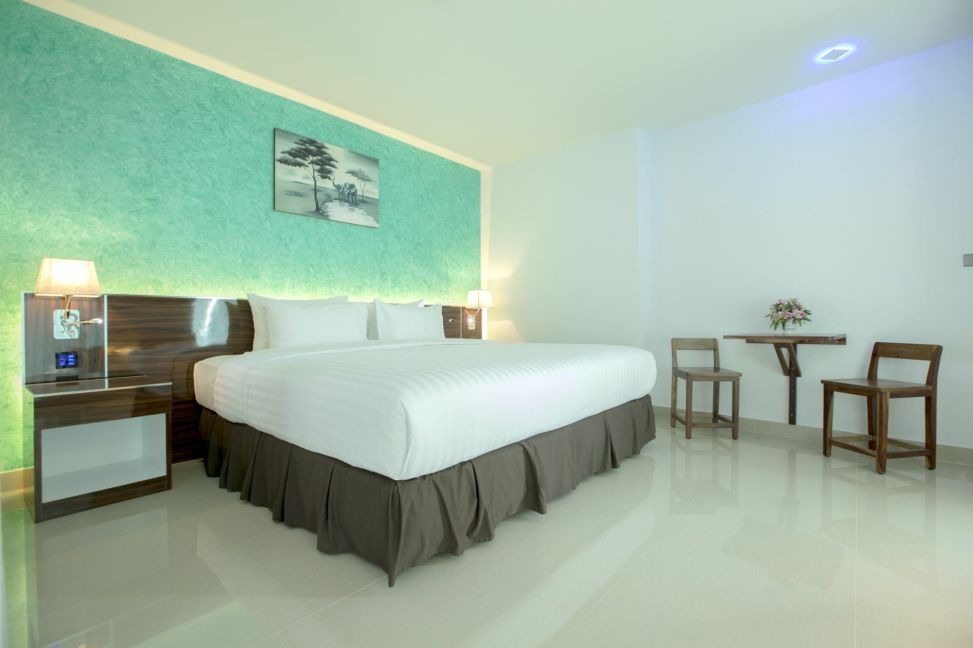 The Forest Hotel Pattaya Ban Nong Tabaek Екстериор снимка